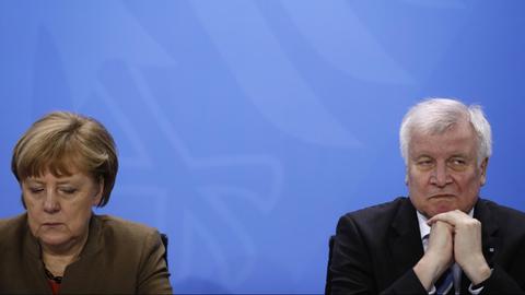 Bundeskanzlerin Angela Merkel (CDU) und der CSU-Vorsitzende Horst Seehofer.
