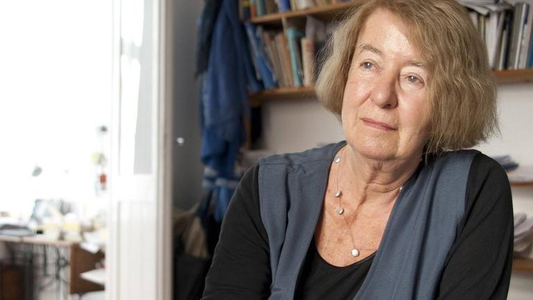Hilde Schramm, die Tochter des Hitler-Architekten Albert Speer und Initiatorin von "Respekt für Griechenland". Hilde Schramm, die Tochter des Hitler-Architekten Albert Speer und Initiatorin von "Respekt für Griechenland".