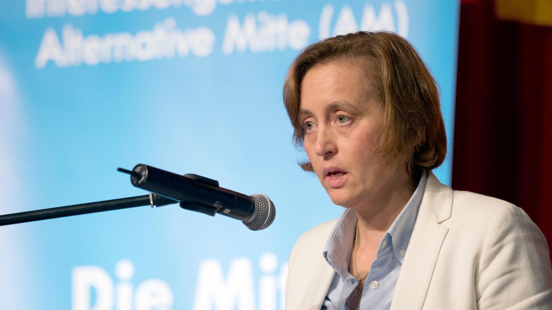 Die stellvertretende Bundesvorsitzende der AfD, Beatrix von Storch, im Oktober 2017. Die stellvertretende Bundesvorsitzende der AfD, Beatrix von Storch, im Oktober 2017.