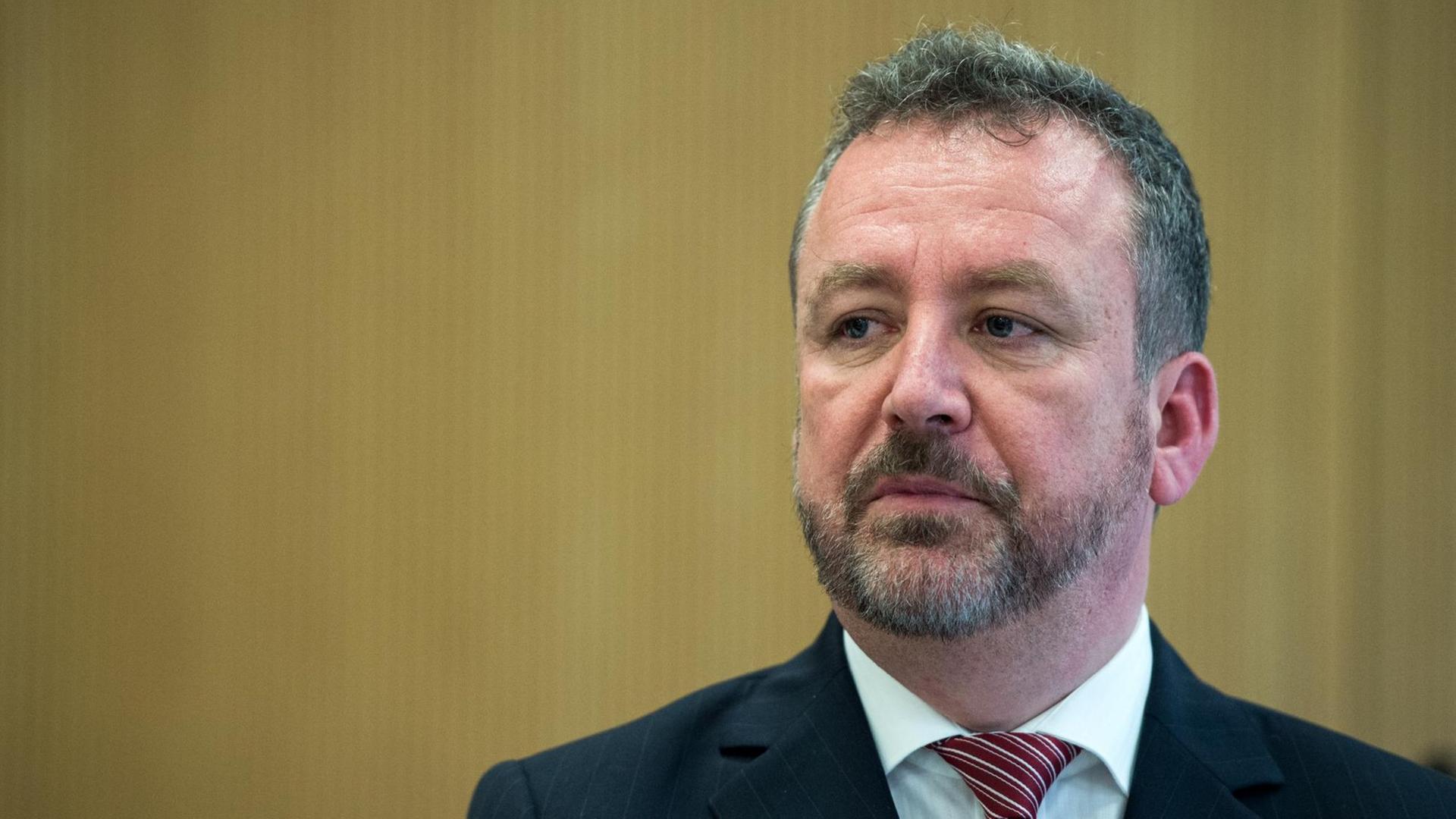 BdV-Präsident Bernd Fabritius, spricht am 07.11.2014 bei der Bundesversammlung des Bundes BdV-Präsident Bernd Fabritius, spricht am 07.11.2014 bei der Bundesversammlung des Bundes
