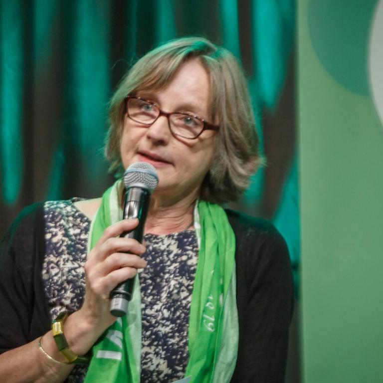 Die Journalistin und Literaturwissenschaftlerin Elisabeth von Thadden auf dem 37. Deutschen Evangelischen Kirchentag in Dortmund am 22.06.2019 Die Journalistin und Literaturwissenschaftlerin Elisabeth von Thadden auf dem 37. Deutschen Evangelischen Kirchentag in Dortmund am 22.06.2019