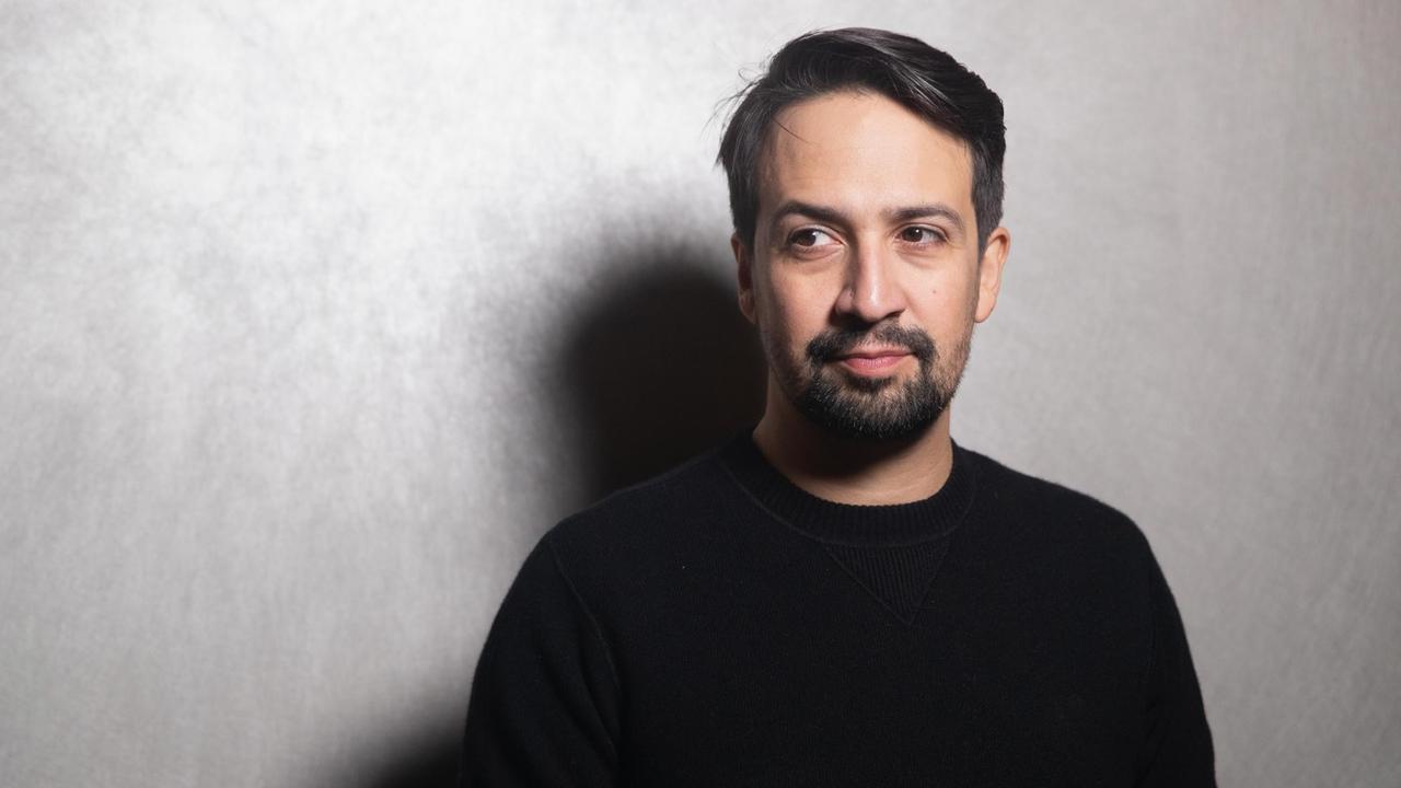 Porträt von Lin-Manuel Miranda auf dem Sundance Film Festival 2020. Porträt von Lin-Manuel Miranda auf dem Sundance Film Festival 2020.
