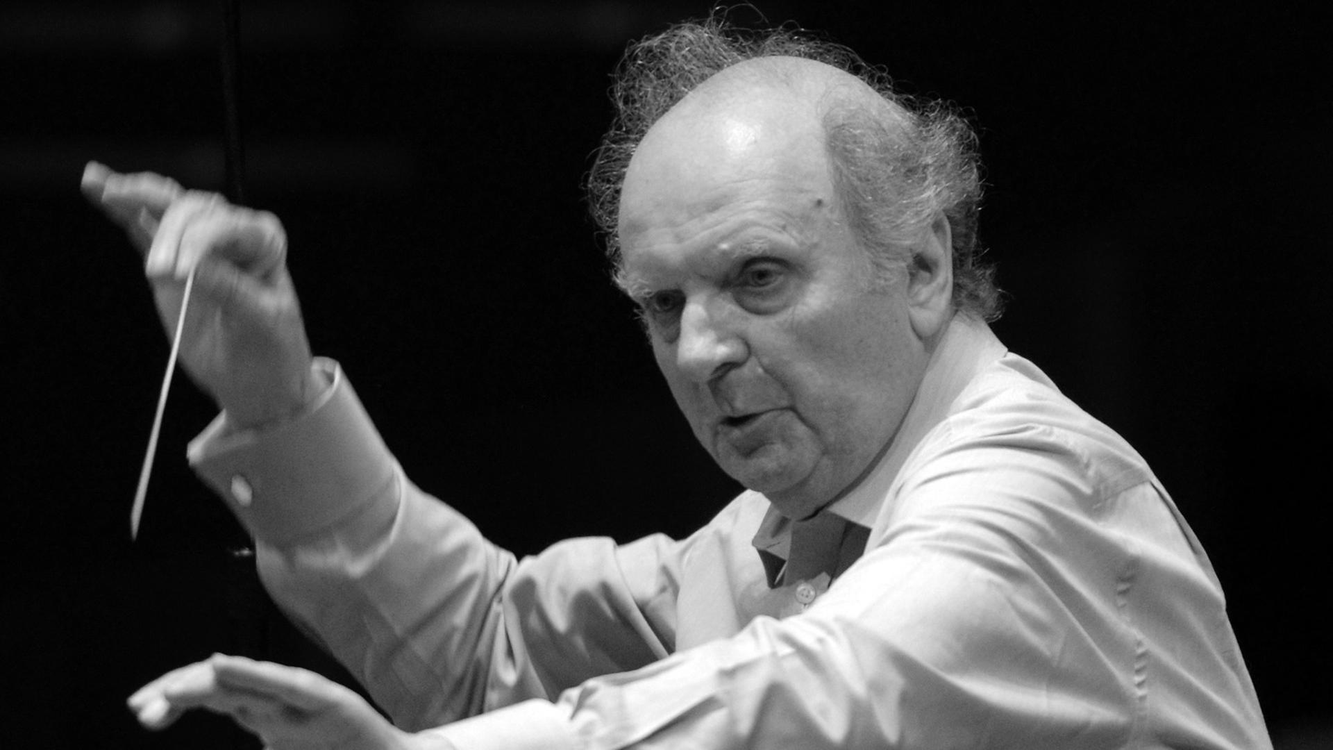 Marek Janowski - Chefdirigent und Künstlerischer Leiter des Rundfunk-Sinfonieorchester Berlin (RSB) Marek Janowski - Chefdirigent und Künstlerischer Leiter des Rundfunk-Sinfonieorchester Berlin (RSB)