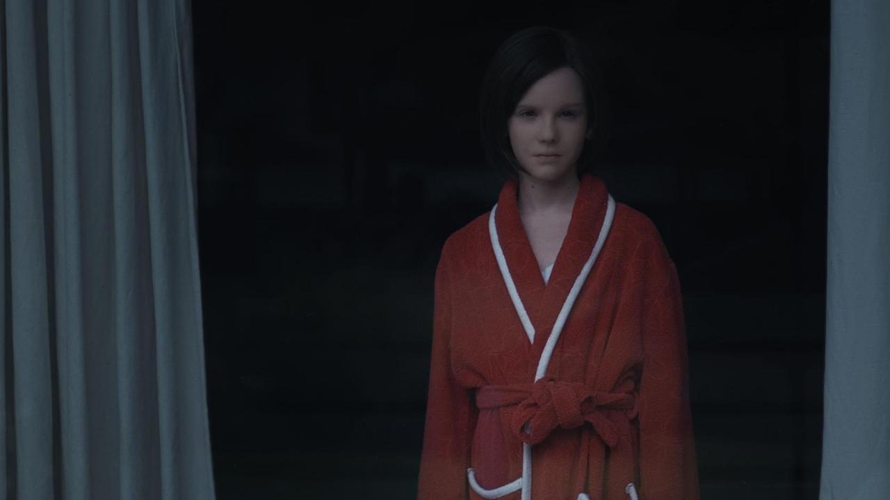 Filmstill aus "The Trouble with Being Born", Berlinale 2020. Regie: Sandra Wollner. Filmstill aus "The Trouble with Being Born", Berlinale 2020. Regie: Sandra Wollner.