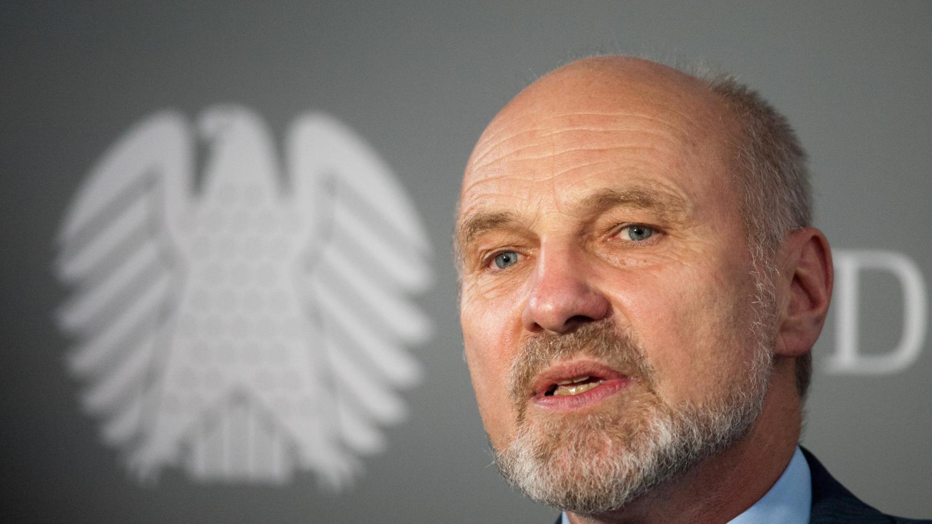Der verteidigungspolitische Sprecher der SPD-Fraktion, Rainer Arnold. Der verteidigungspolitische Sprecher der SPD-Fraktion, Rainer Arnold.