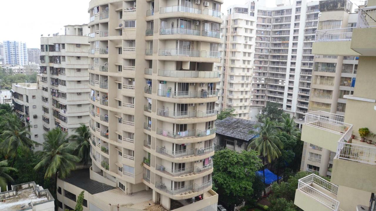 Gut bewacht: Appartmentkomplex in Mumbai. Gut bewacht: Appartmentkomplex in Mumbai.
