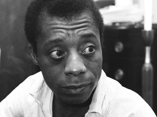 James Baldwin aufgenommen am 3. Juni 1963 in seiner New Yorker Wohnung