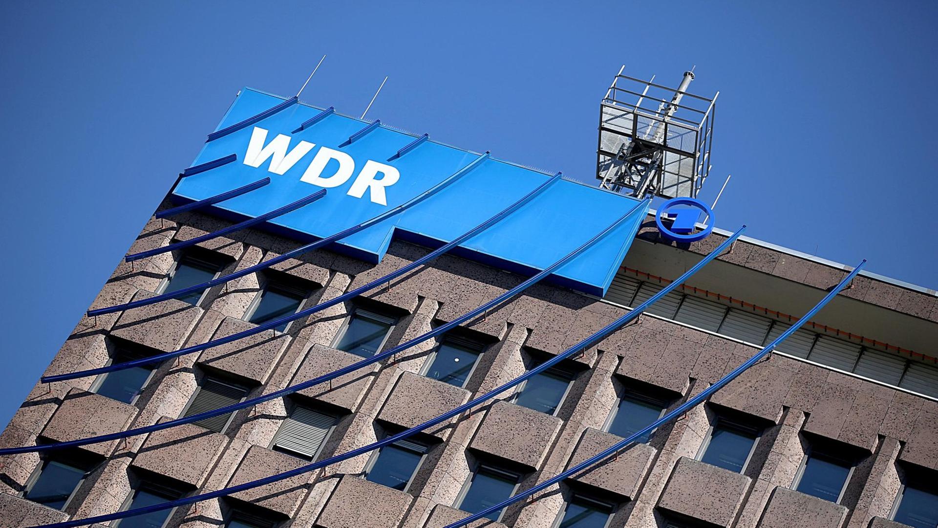 Das Funkhaus des WDR in Köln. Das Funkhaus des WDR in Köln.