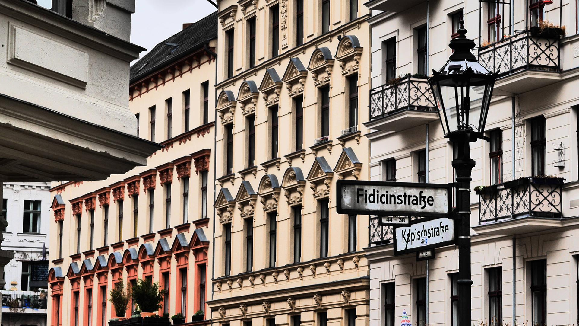 Berlin-Kreuzberg, Fidicinstraße rund um an den Chamissoplatz in Berlin Berlin-Kreuzberg, Fidicinstraße rund um an den Chamissoplatz in Berlin