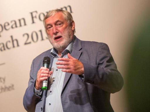 Der ÖVP-Politiker Franz Fischler. Der ÖVP-Politiker Franz Fischler.