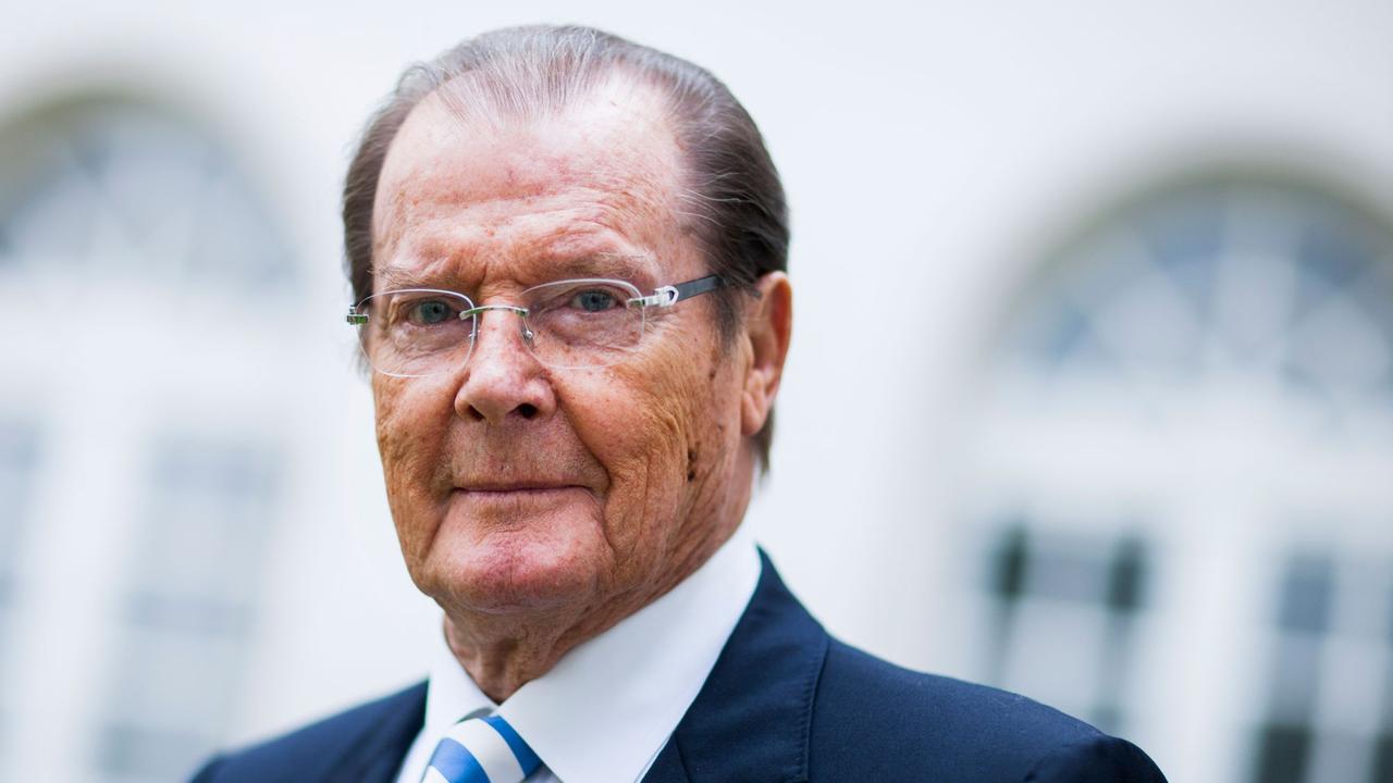 Roger Moore Roger Moore