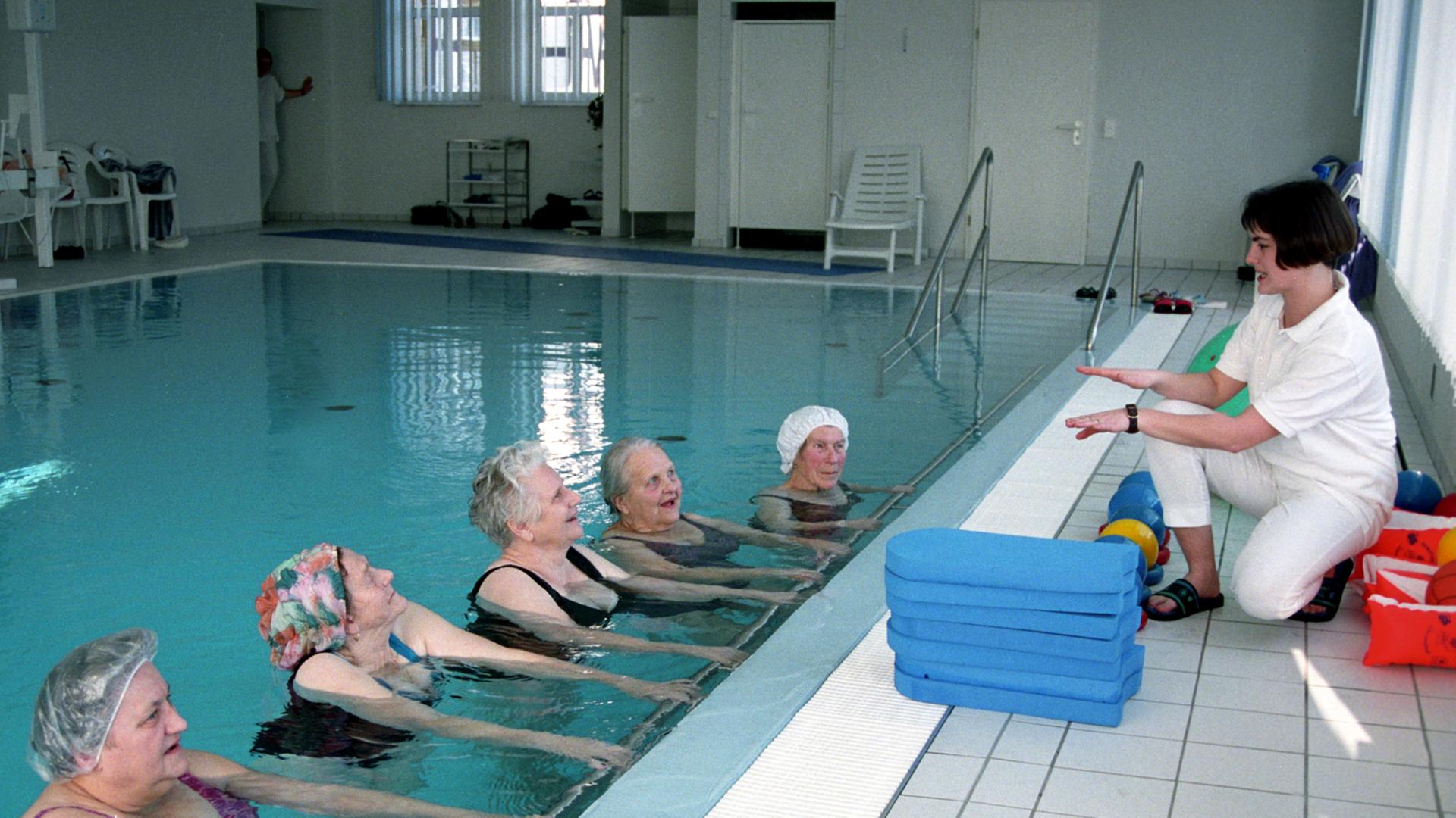 Patientinnen im Bewegungsbad in Dermbach Patientinnen im Bewegungsbad in Dermbach