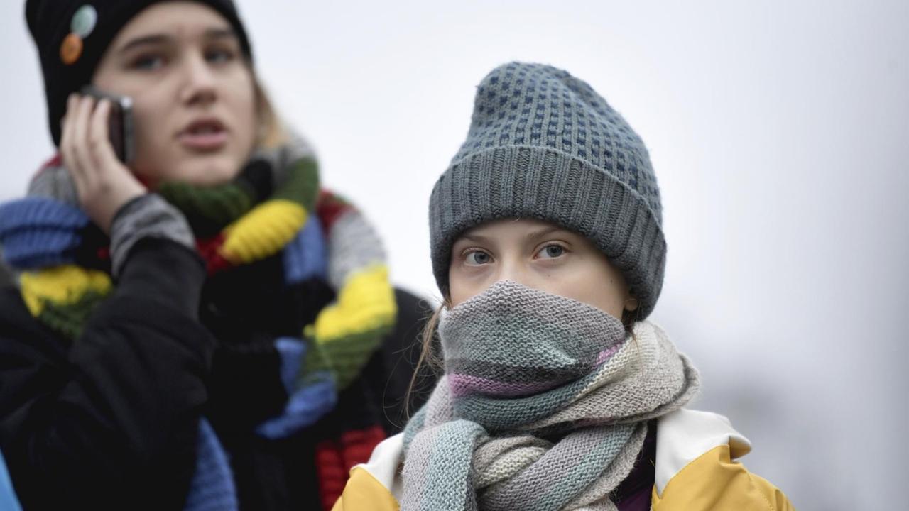 Greta Thunberg vor dem Parlament in Stockholm. Greta Thunberg vor dem Parlament in Stockholm.