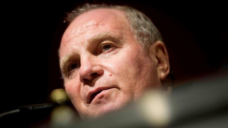 Ex-Präsident des Fußballvereins FC Bayern Uli Hoeneß Ex-Präsident des Fußballvereins FC Bayern Uli Hoeneß
