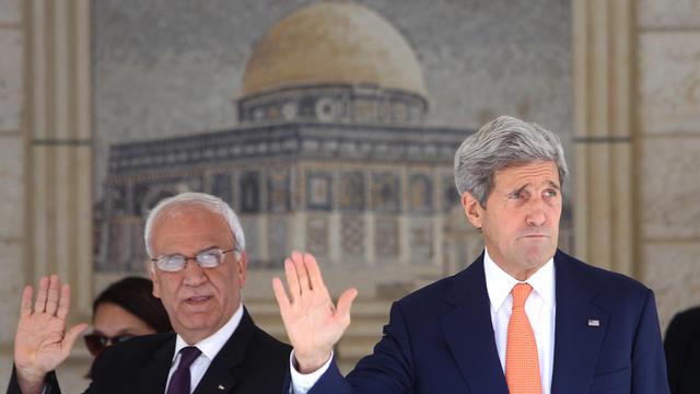 US-Außenminister John Kerry und der palästinensische Chef-Unterhändler Saeb Erekat