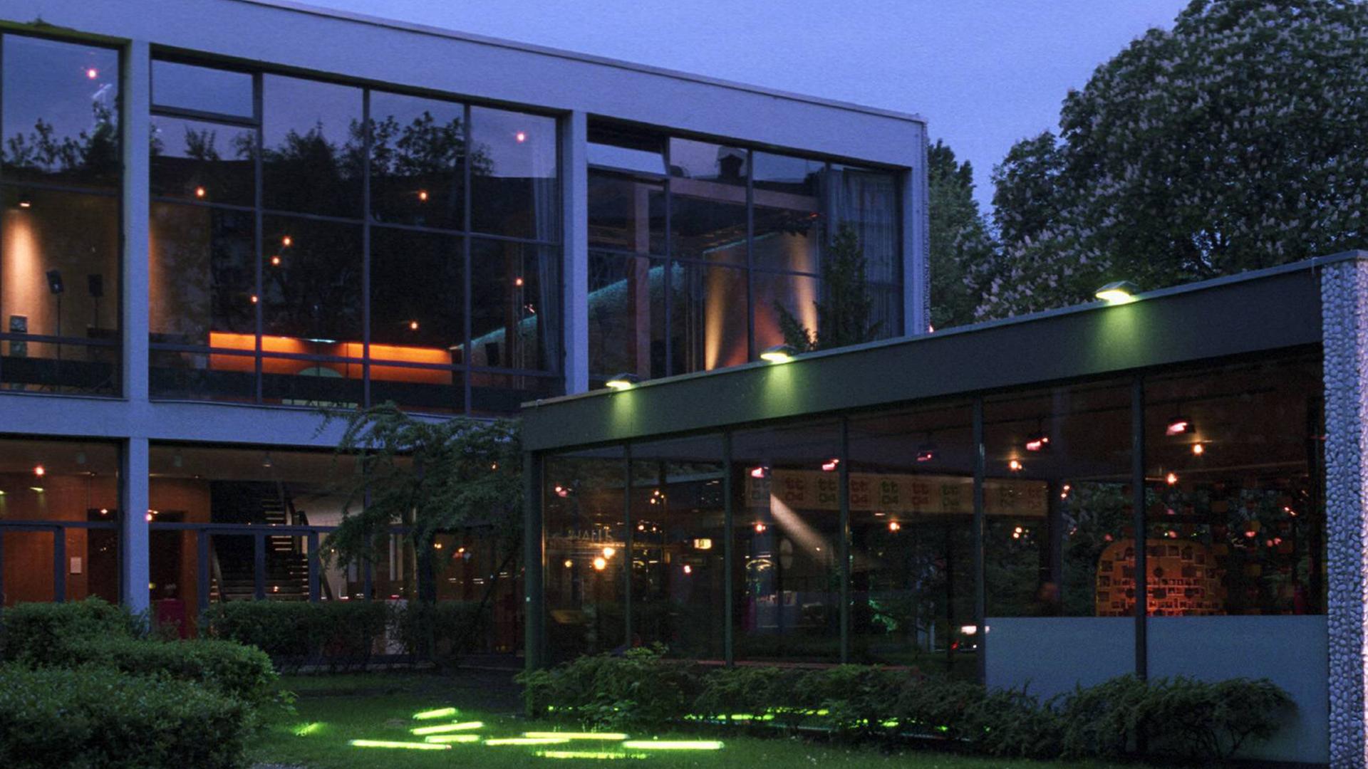 Das Haus der Berliner Festspiele - alljährlich Zentrum des Theatertreffens Das Haus der Berliner Festspiele - alljährlich Zentrum des Theatertreffens
