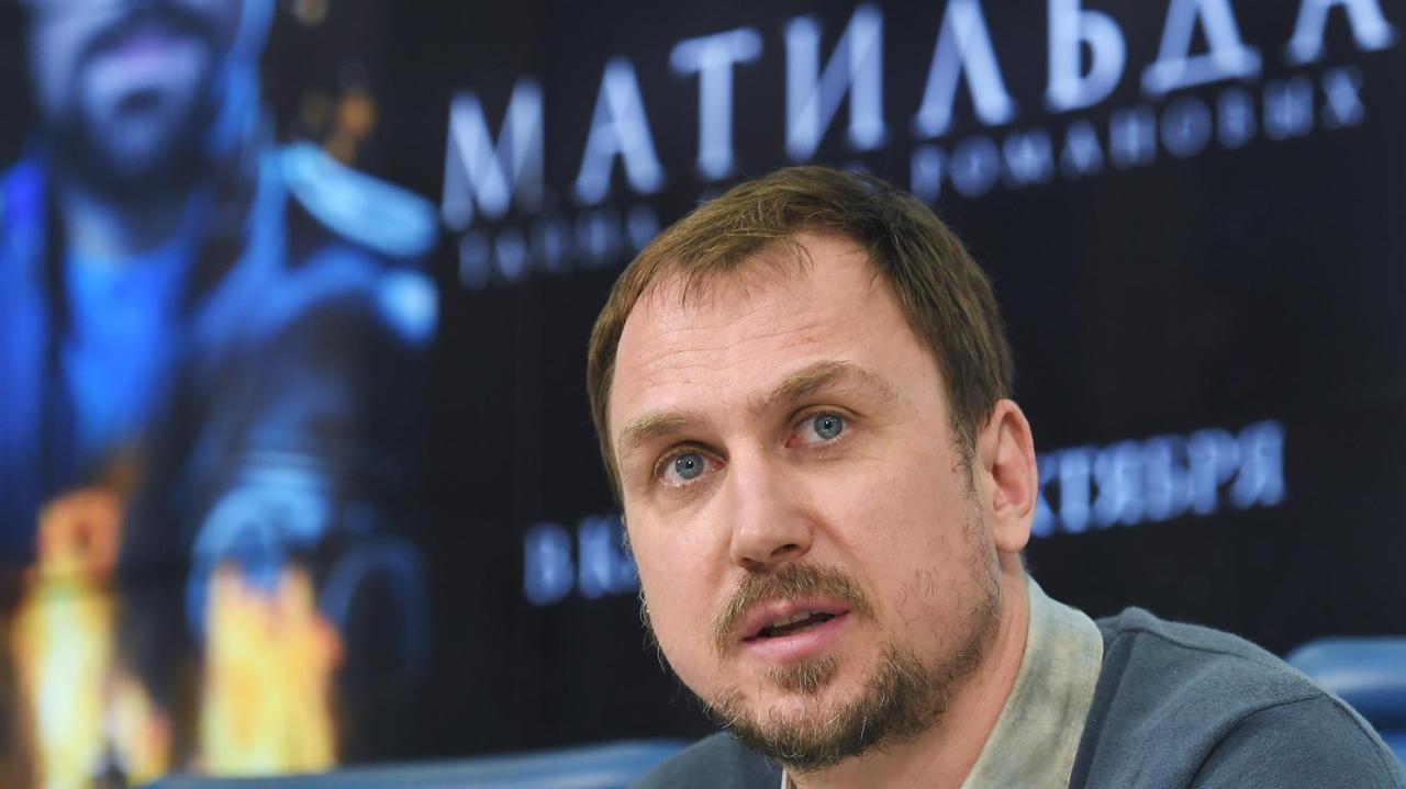 Der deutsche Schauspieler Lars Eidinger bei der Vorstellung des Films "Matilda" in Russland. Der deutsche Schauspieler Lars Eidinger bei der Vorstellung des Films "Matilda" in Russland.