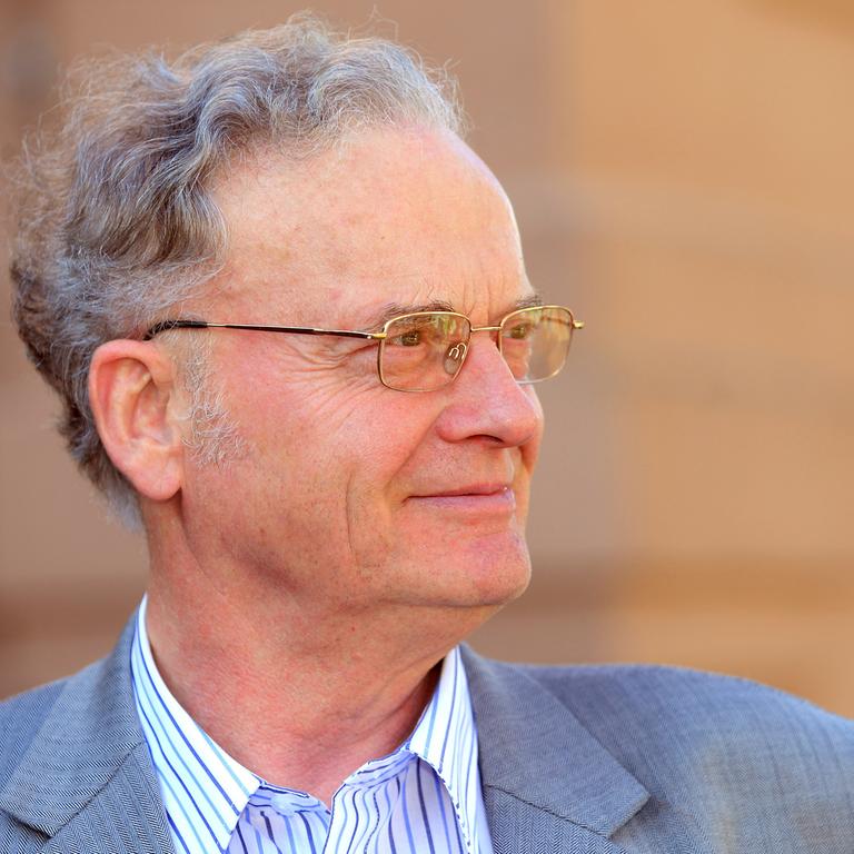 Der Theologe Friedrich Schorlemmer, aufgenommen am 19. Oktober in Magdeburg. Der Theologe Friedrich Schorlemmer, aufgenommen am 19. Oktober in Magdeburg.