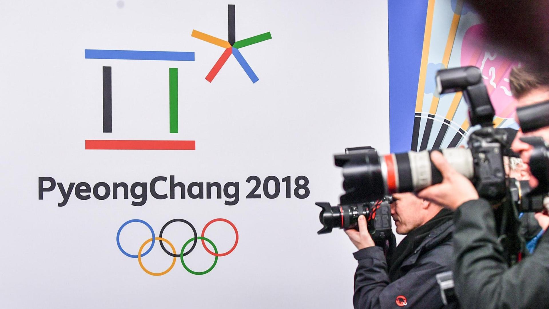 Pressekonferenz zu den Olympischen Winterspielen Pressekonferenz zu den Olympischen Winterspielen