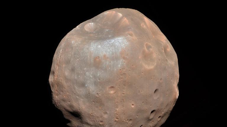 Der Marsmond Phobos, fast wie von Jonathan Swift beschrieben
