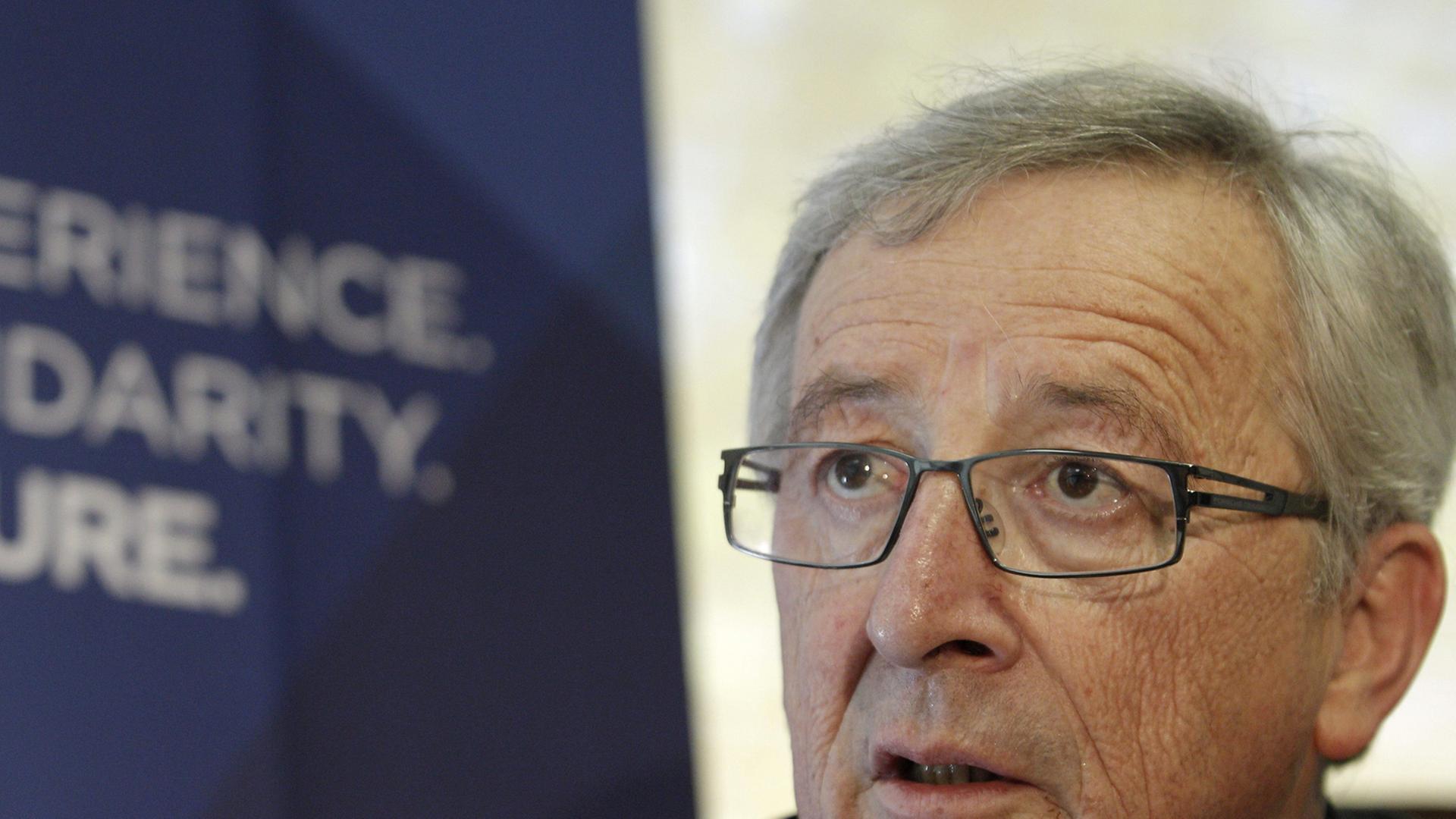 Jean-Claude Juncker bei einem Interview in Madrid. Jean-Claude Juncker bei einem Interview in Madrid.
