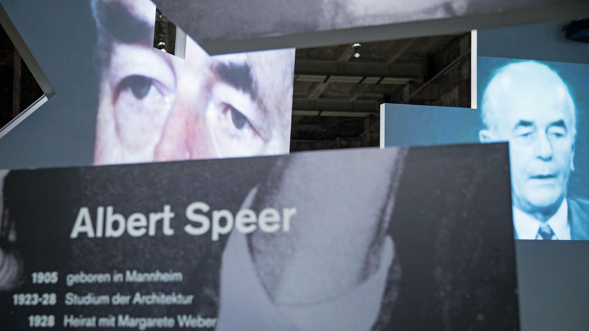 Projektionen historischer Dokumente sind am 25.04.2017 in Nürnberg während der Ausstellung "Albert Speer in der Bundesrepublik. Vom Umgang mit deutscher Vergangenheit" im Dokumentationszentrum Reichsparteitagsgelände zu sehen. Anhand historischer Dokumente will die Schau belegen, dass Speer mitnichten ein unpolitischer Technokrat war, der von den Gräueltaten der Nationalsozialisten nichts gewusst hatte. Projektionen historischer Dokumente sind am 25.04.2017 in Nürnberg während der Ausstellung "Albert Speer in der Bundesrepublik. Vom Umgang mit deutscher Vergangenheit" im Dokumentationszentrum Reichsparteitagsgelände zu sehen. Anhand historischer Dokumente will die Schau belegen, dass Speer mitnichten ein unpolitischer Technokrat war, der von den Gräueltaten der Nationalsozialisten nichts gewusst hatte.