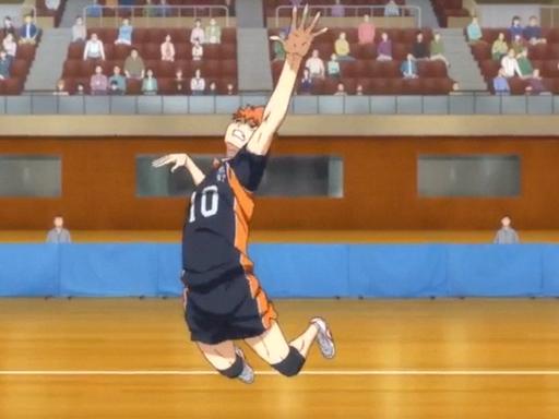 Szene aus der Trickserie "Haikyu": Soe zeigt einen Jungen beim Sprung auf einem Volleyball-Spielfeld.