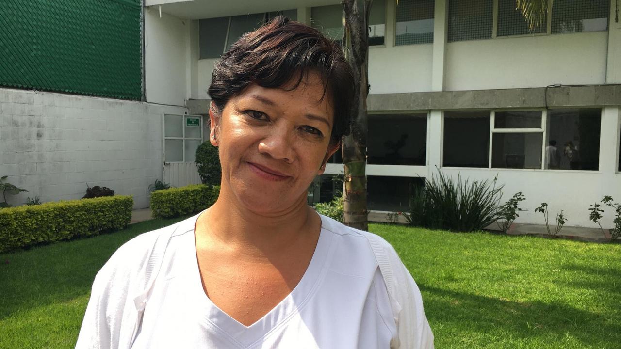 Porträt der mexikanischen Krankenpflegerin Leticia Pérez Porträt der mexikanischen Krankenpflegerin Leticia Pérez
