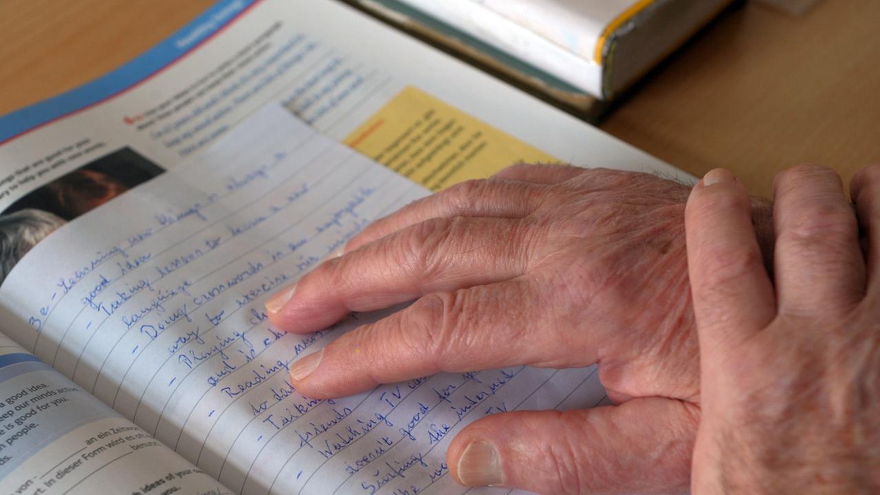Noch einmal die Schulbank drücken Noch einmal die Schulbank drücken