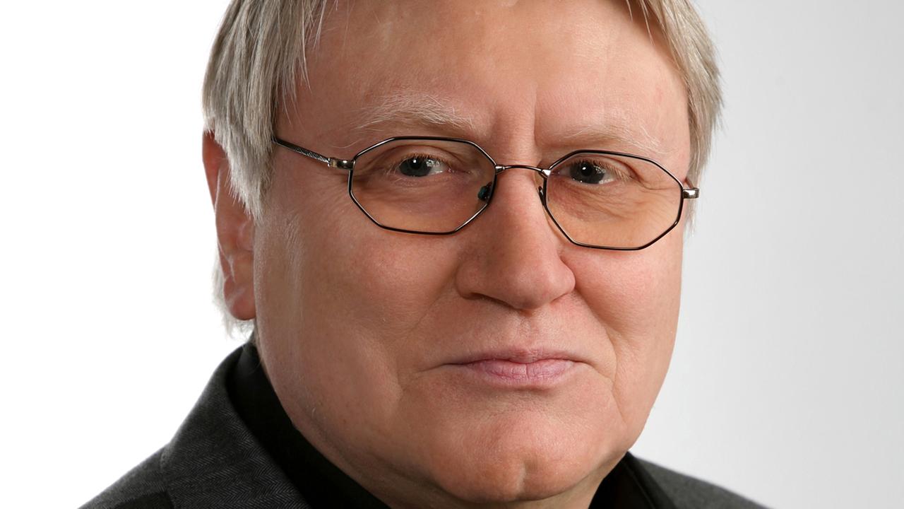 Der Sprachforscher Ernst Kausen Der Sprachforscher Ernst Kausen