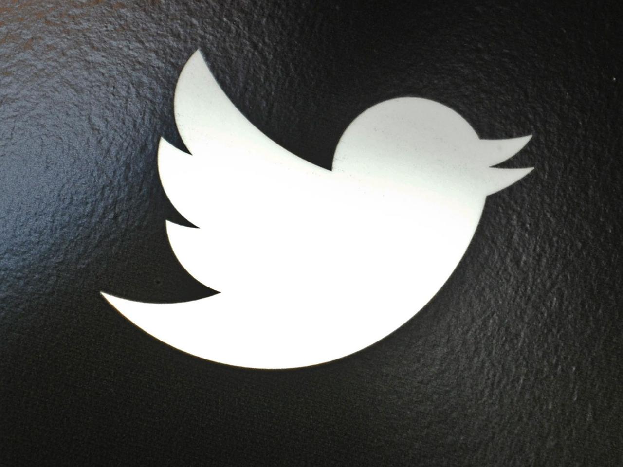 Twitter Twitter