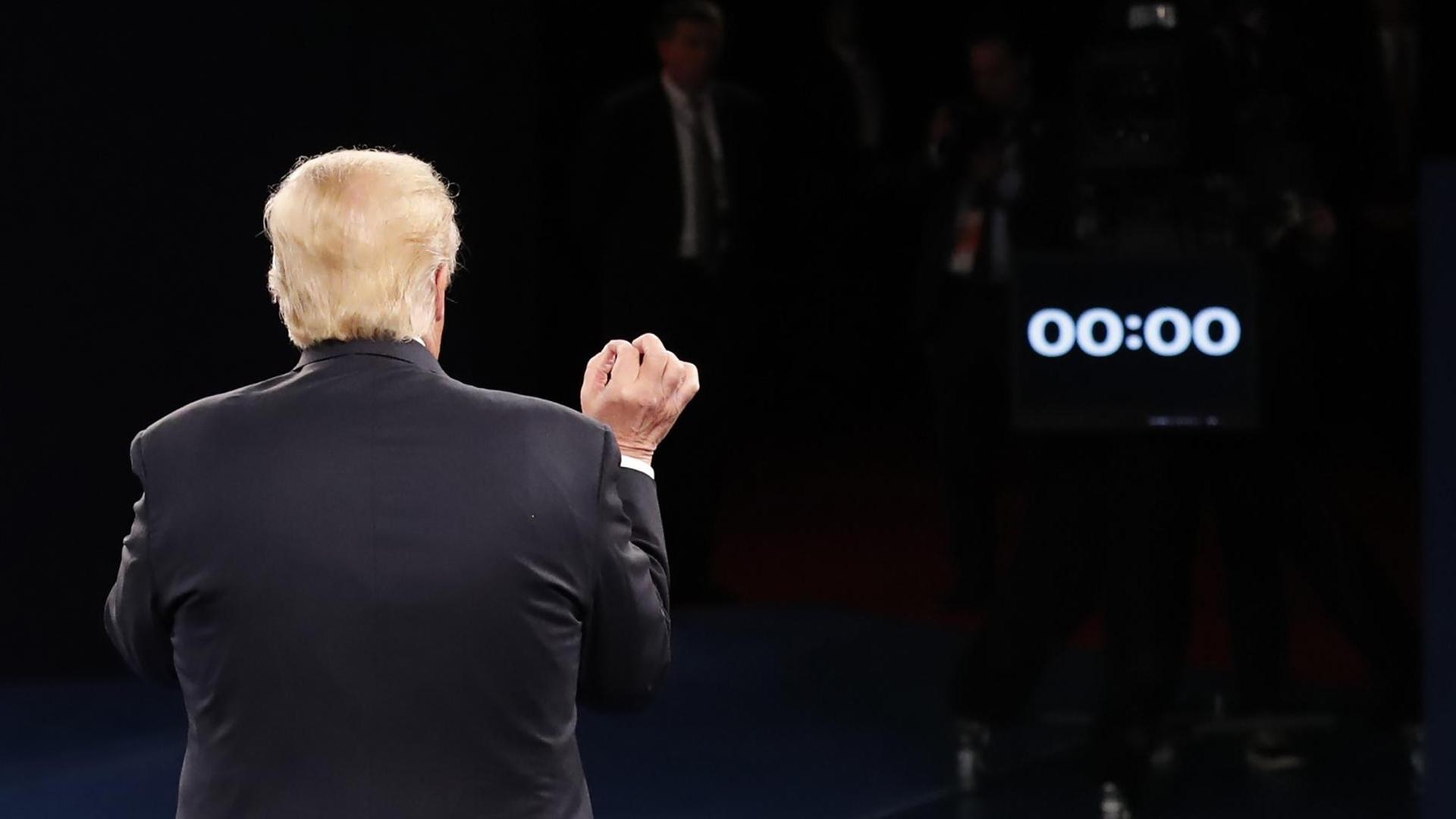 Der republikanische US-Präsidentschaftskandidat Donald Trump während eines TV-Duells. Der republikanische US-Präsidentschaftskandidat Donald Trump während eines TV-Duells.
