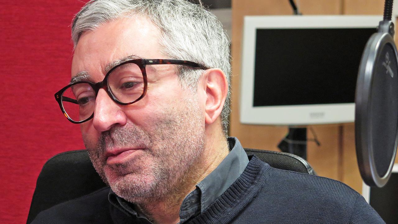 Der französische Soziologe Didier Eribon im Studio von Deutschlandradio Kultur. Der französische Soziologe Didier Eribon im Studio von Deutschlandradio Kultur.
