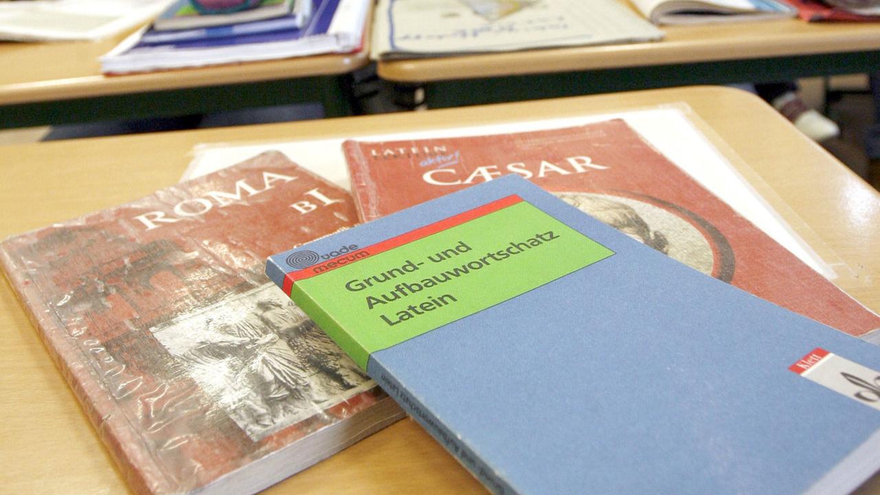 Lehrbücher für den Lateinunterricht Lehrbücher für den Lateinunterricht