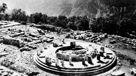 Die Ruinen des Orakels von Delphi