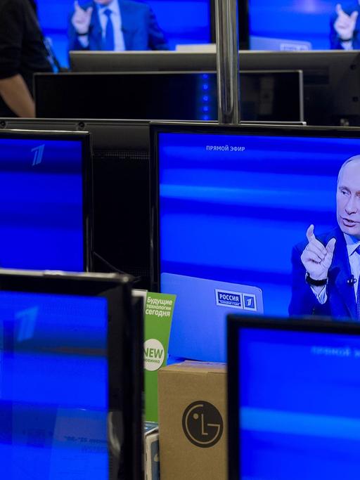 Vladimir Putin im Fernsehen
