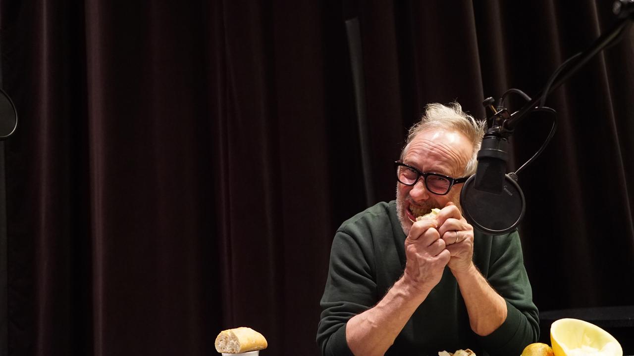 Der Schauspieler Wolfram Koch während der Aufnahmen in unserem Studio. Der Schauspieler Wolfram Koch während der Aufnahmen in unserem Studio.