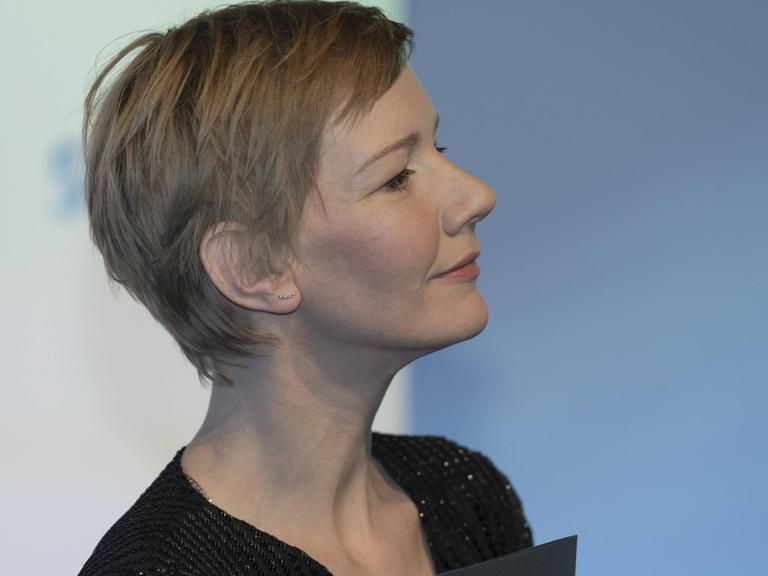 Profilansicht der Schauspielerin Sandra Hüller
