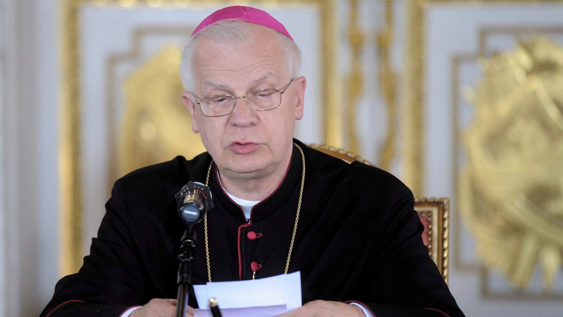 Der Vorsitzende der polnischen Bischofskonferenz, Jozef Michalik; Aufnahme vom August 2012 Der Vorsitzende der polnischen Bischofskonferenz, Jozef Michalik; Aufnahme vom August 2012
