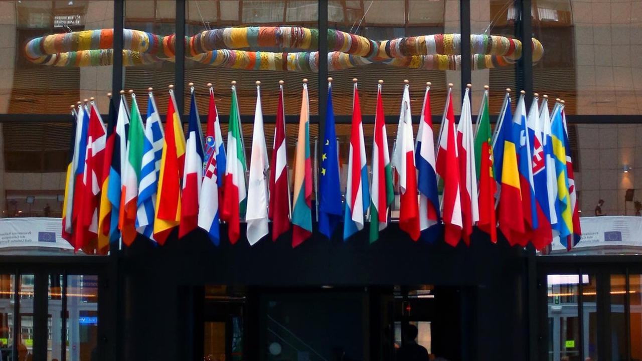 Flaggen der EU-Mitglieder, Brüssel, 2014 Flaggen der EU-Mitglieder, Brüssel, 2014