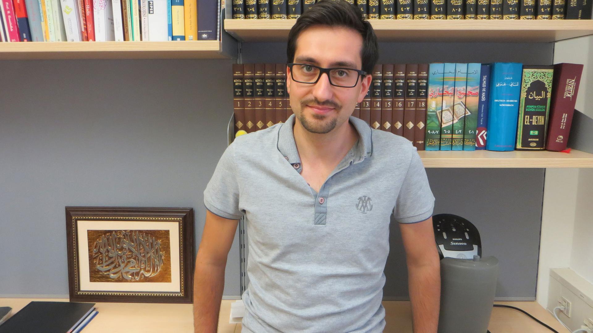 Ulvi Karagedik ist Universitätsassistent am Institut für Islamisch-theologische Studien in Wien Ulvi Karagedik ist Universitätsassistent am Institut für Islamisch-theologische Studien in Wien