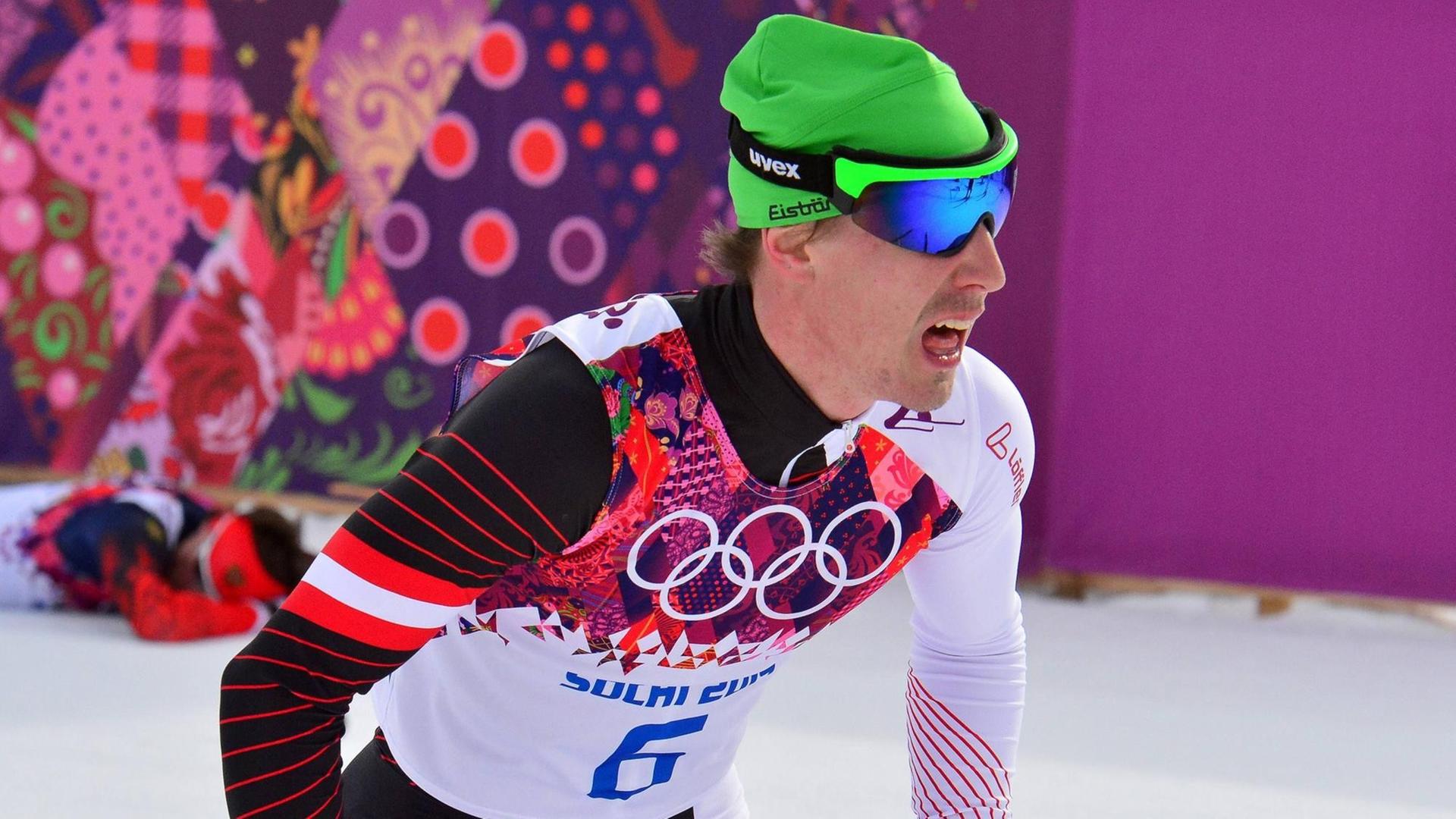 Johannes Dürr nach einem Rennen bei den Olympischen Spielen 2014 Johannes Dürr nach einem Rennen bei den Olympischen Spielen 2014