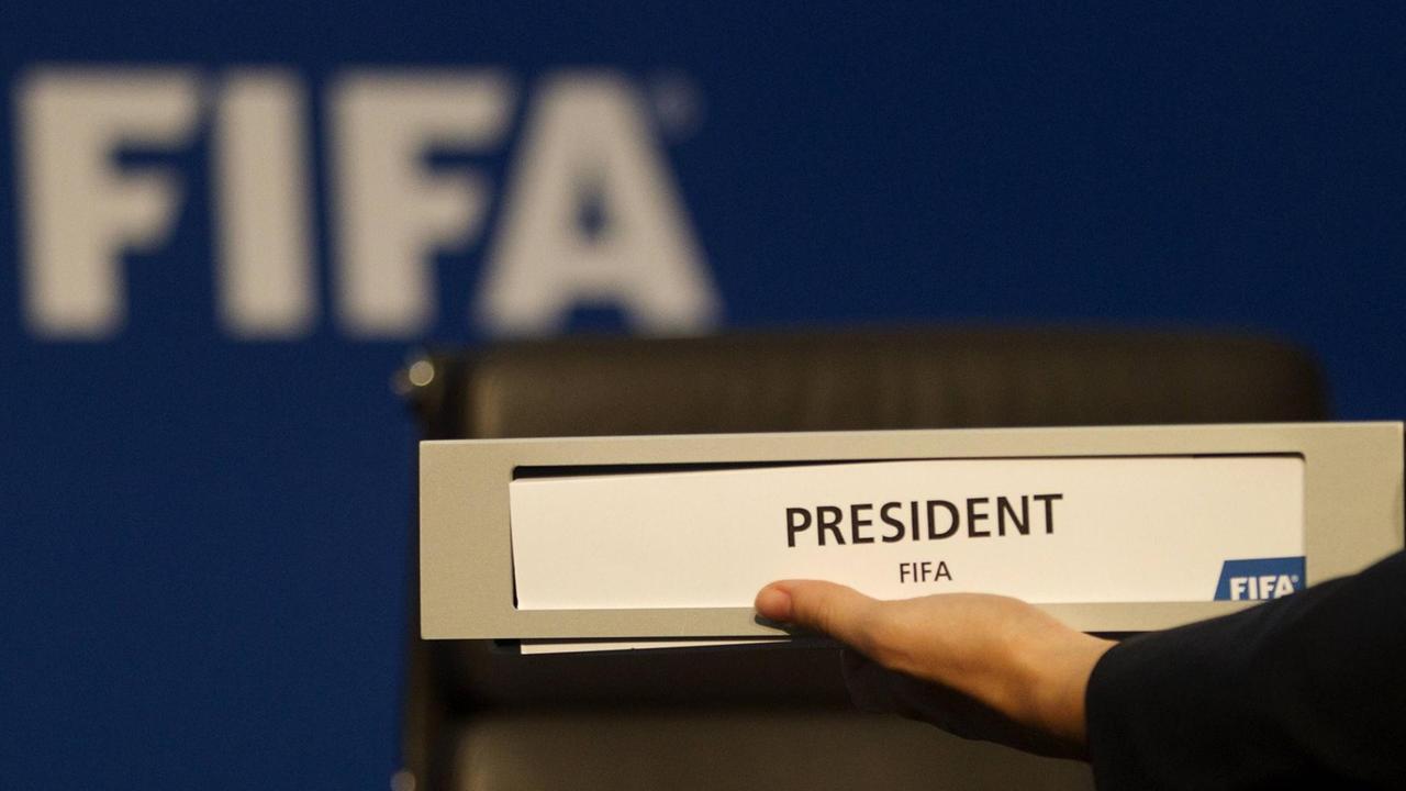 Die FIFA wählt einen neuen Präsidenten.