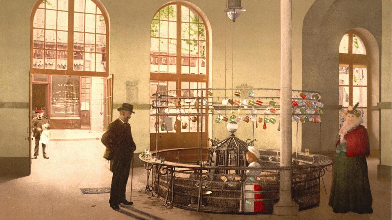 Die Source de la Grande Grille in Vichy, aufgenommen um 1905. Die Source de la Grande Grille in Vichy, aufgenommen um 1905.