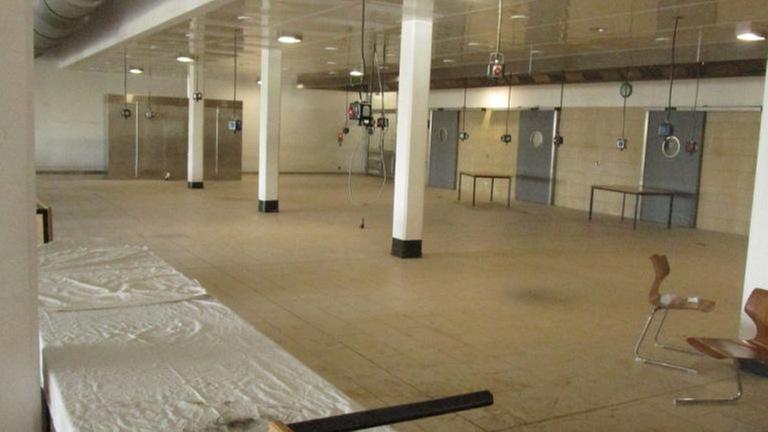 die ehememalige Essensausgabe in der Bundeswehr-Kantine die ehememalige Essensausgabe in der Bundeswehr-Kantine