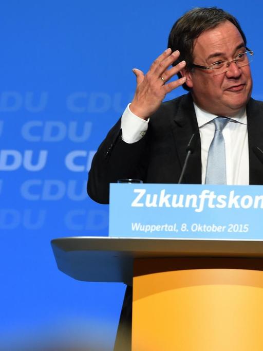 Der CDU-Vize und NRW-Parteivorsitzende Armin Laschet spricht bei der Zukunftskonferenz in Wuppertal.