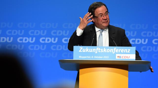 Der CDU-Vize und NRW-Parteivorsitzende Armin Laschet spricht bei der Zukunftskonferenz in Wuppertal.