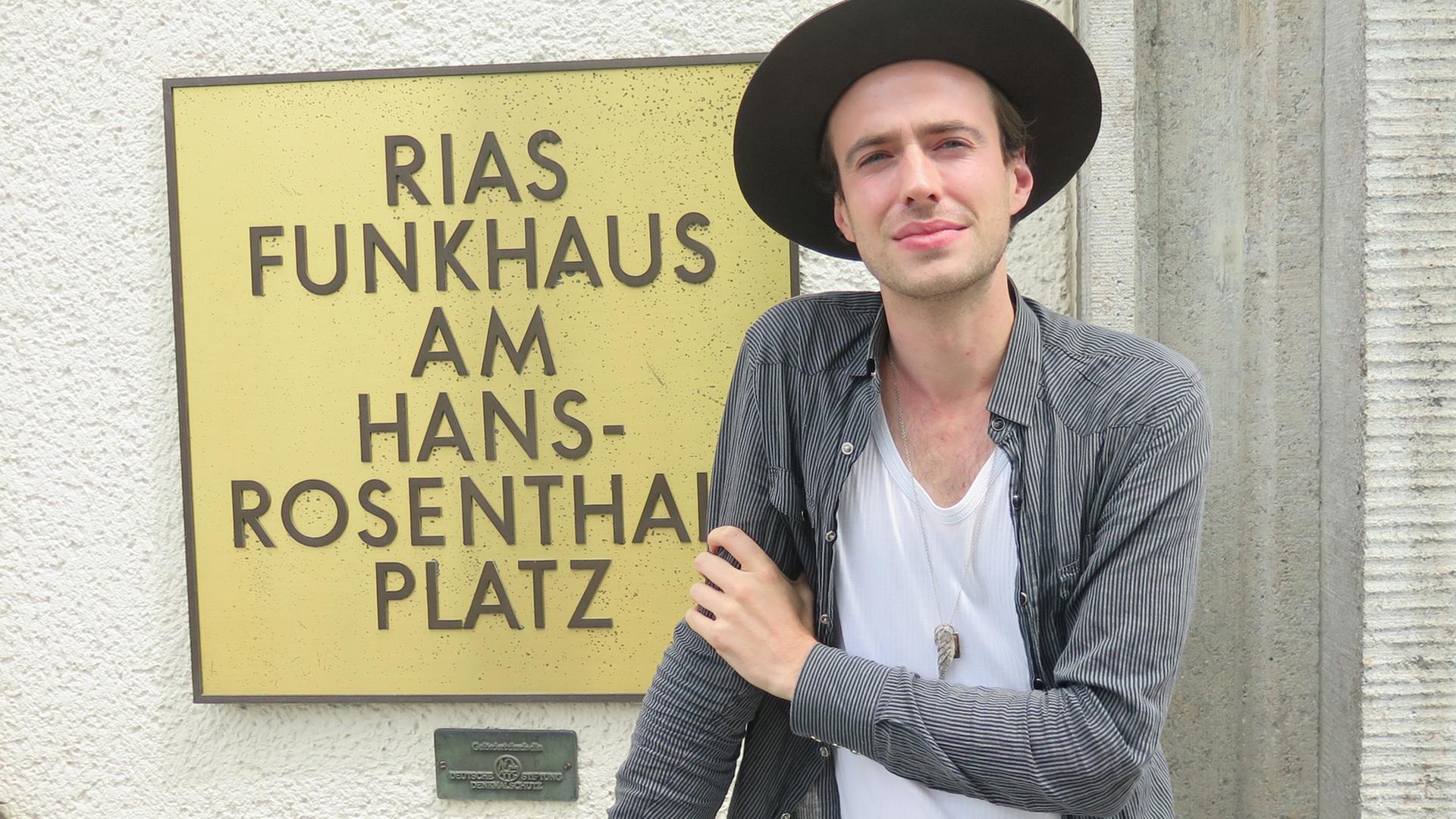 Leider liegt für dieses Bild keine Bildbeschreibung vor Leider liegt für dieses Bild keine Bildbeschreibung vor