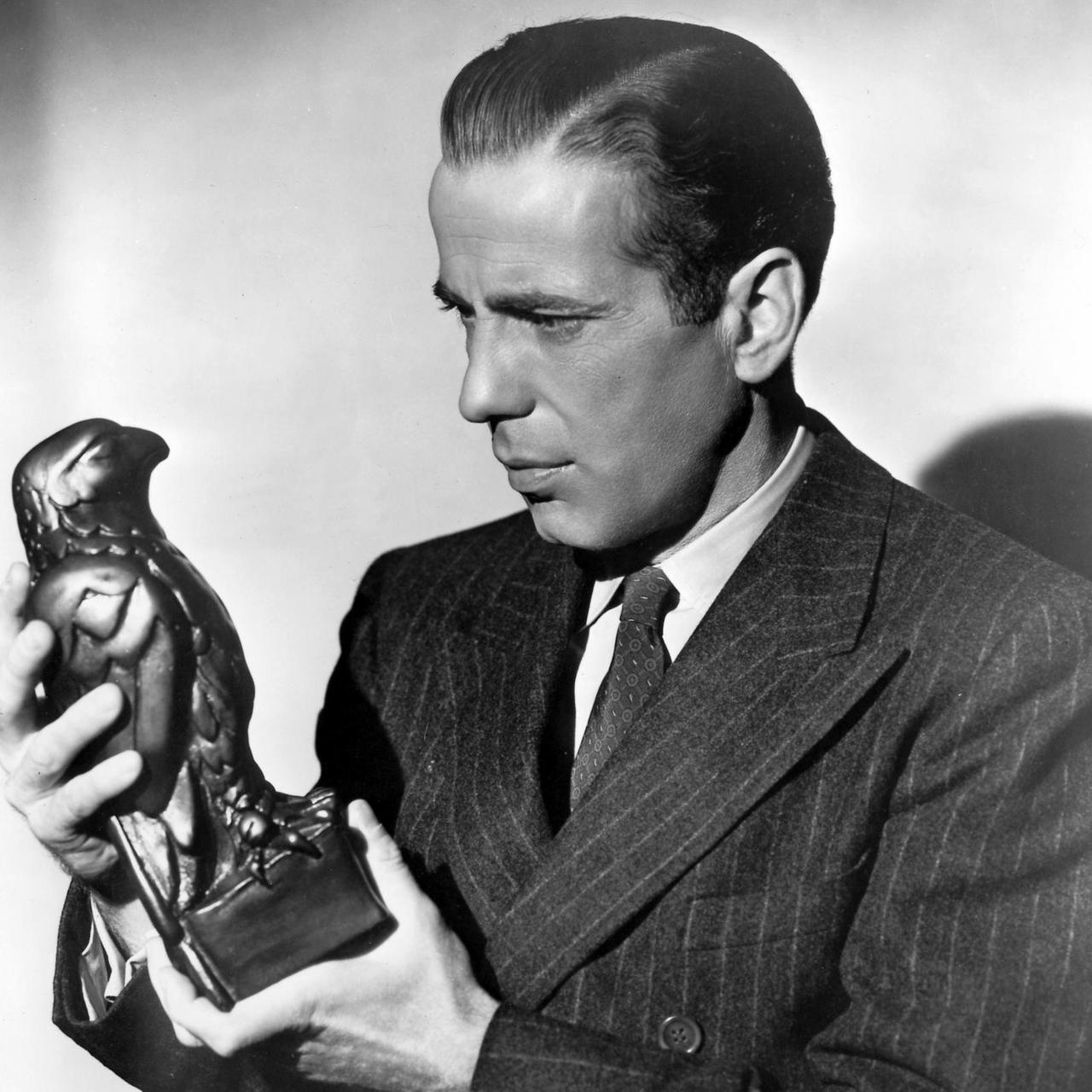 Humphrey Bogart 1941 als Sam Spade in "Der Malteserfalke", der für ihn den Durchbruch bedeutete. Humphrey Bogart 1941 als Sam Spade in "Der Malteserfalke", der für ihn den Durchbruch bedeutete.