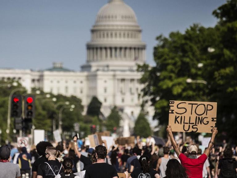 Proteste gegen Polizeigewalt und Rassismus nach dem Tod von Georg Floyd in Washington am 2. Juni 2020.